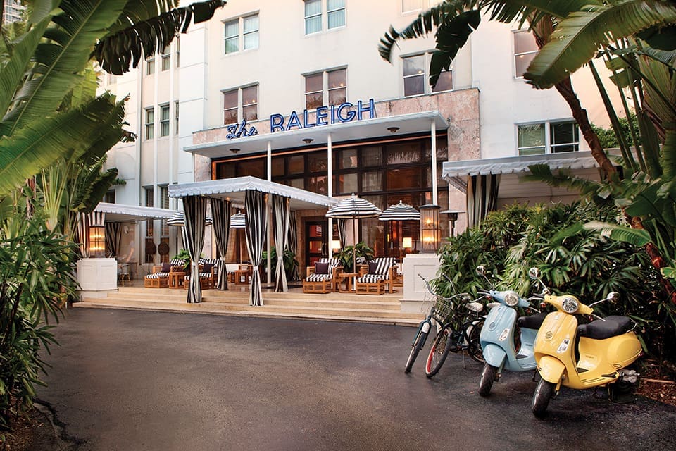 The Raleigh Hotel in South Beach; Photography The Raleigh Hotel