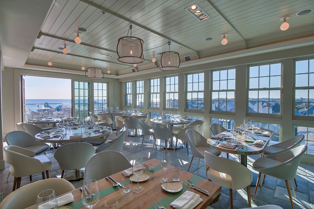 Just Hatched: Summer 2018 Openings Around The State 2 JUST HATCHED.V10.Pescado Rooftop bar and Grill 022