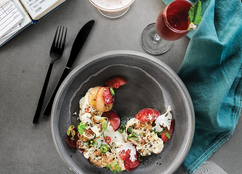 Grove Stand: Chef Lauren Macellaro, Well Read 2 GROVE STAND.V12.Reading Room10292