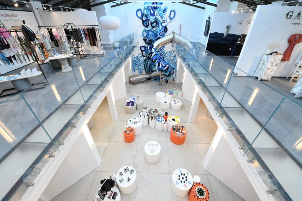 InteriorFromAbove