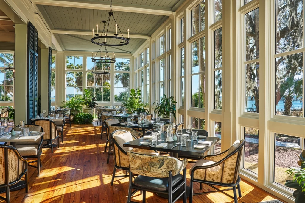 With floor-to-ceiling windows, you can enjoy your meal and keep an eye out for exciting wildlife moments at the River House.