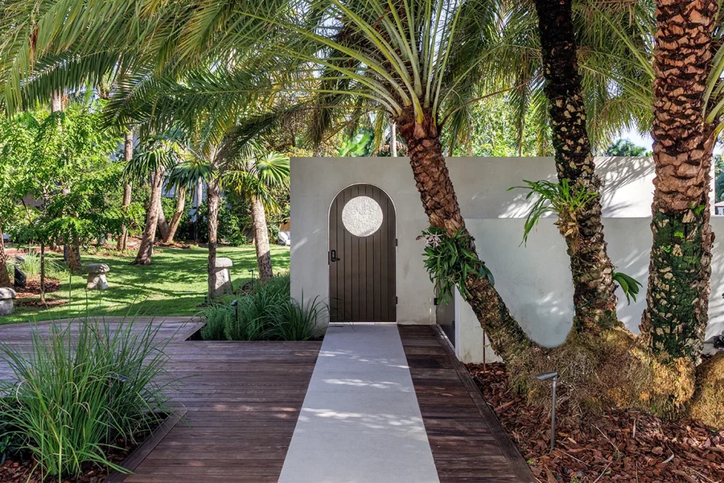 Sabal palms surround a private cold plunge.
