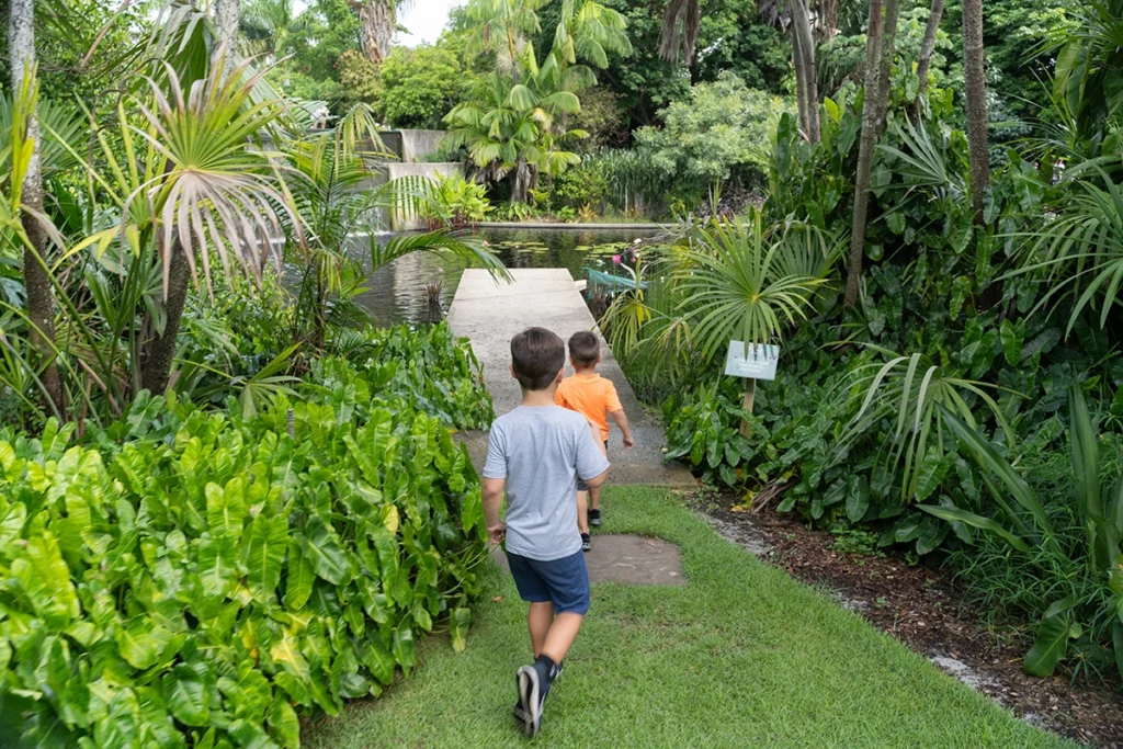 Naples Botanical Garden Celebrates Environmental Artistry 2 Flamingo NBGNaturePlay 2025