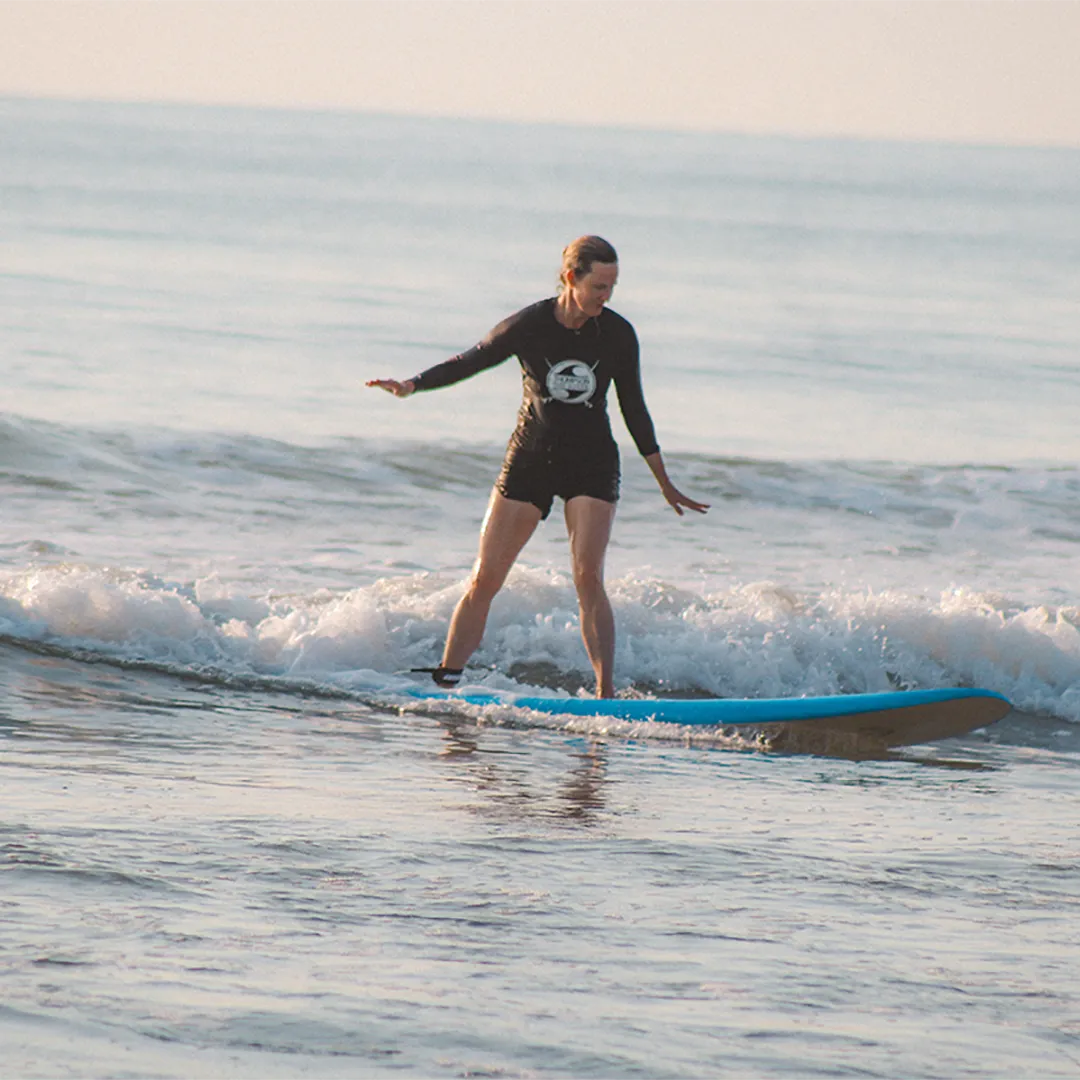 Jamie Rich surfing with Thompson Surf School.