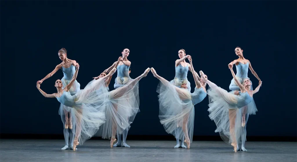 Ballerinas onstage at the Miami Ballet.